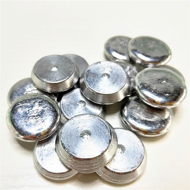 Aplikasi Aloi Takat Lebur Rendah dalam Seni Ukiran Dan Kraf